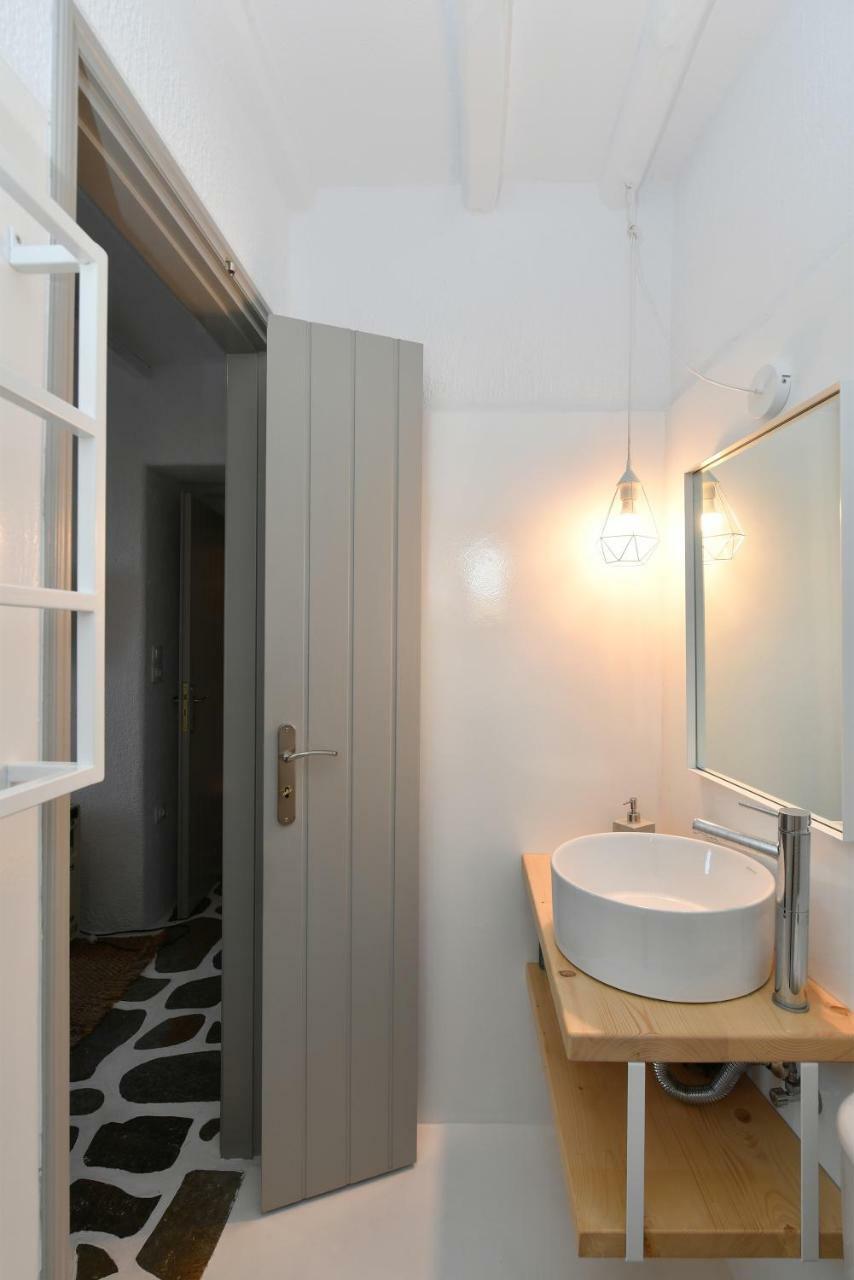 Santa Flora 3 Bedroom House A ParikiaaS Edge Páros Exterior foto